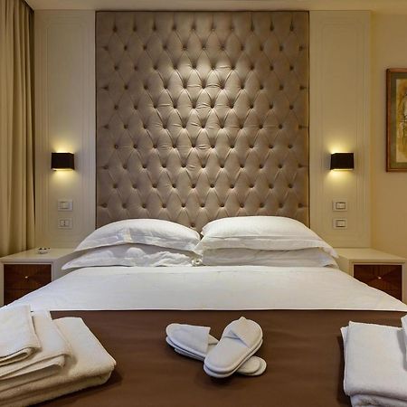 Luxury B&B Villetta Carra City - غالّيبولي المظهر الخارجي الصورة