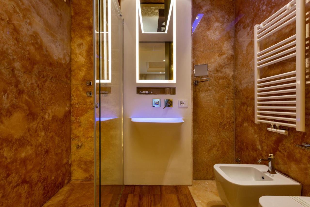 Luxury B&B Villetta Carra City - غالّيبولي المظهر الخارجي الصورة